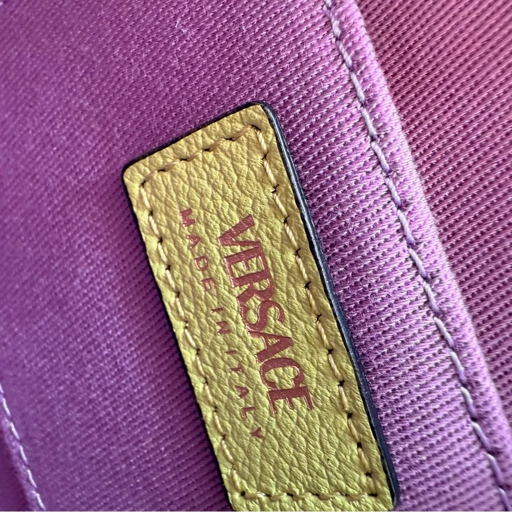 SOLD Versace La Medusa Round Camera Bag - Picture 6 of 7